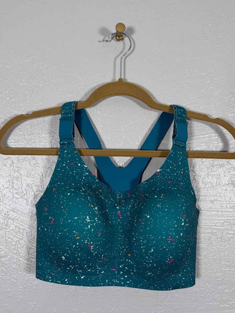 Brooks Women 32DD Blue Speckled Print Dare Racerback Sports Bra Padded Running